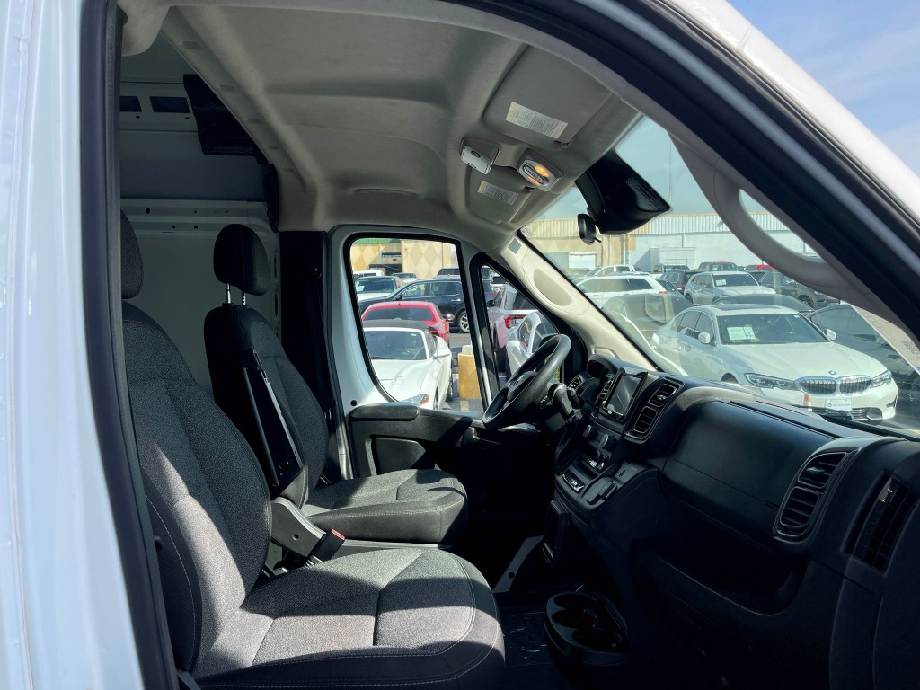 2023 RAM Promaster Image 28