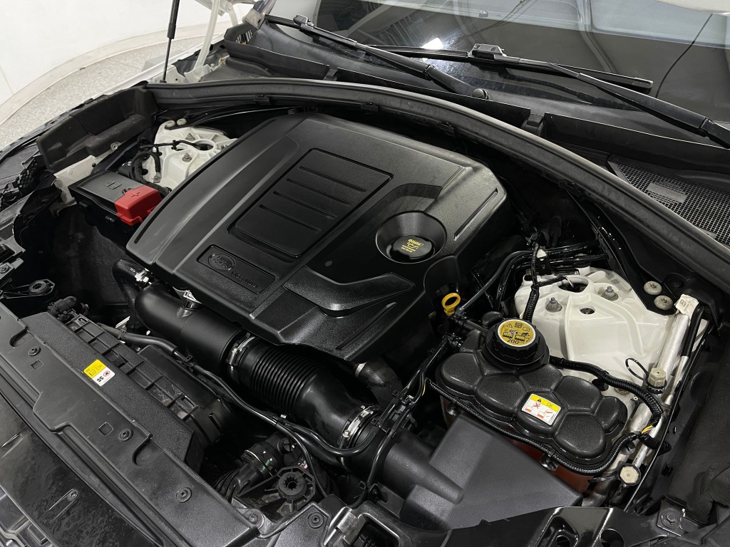 2019 Land Rover Range Rover Image 28