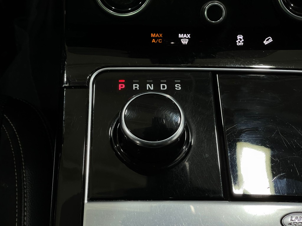 2019 Land Rover Range Rover Image 29
