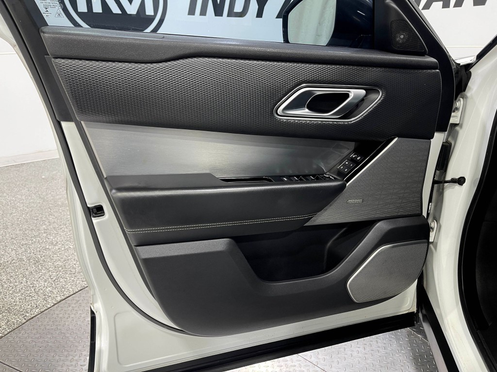 2019 Land Rover Range Rover Image 15