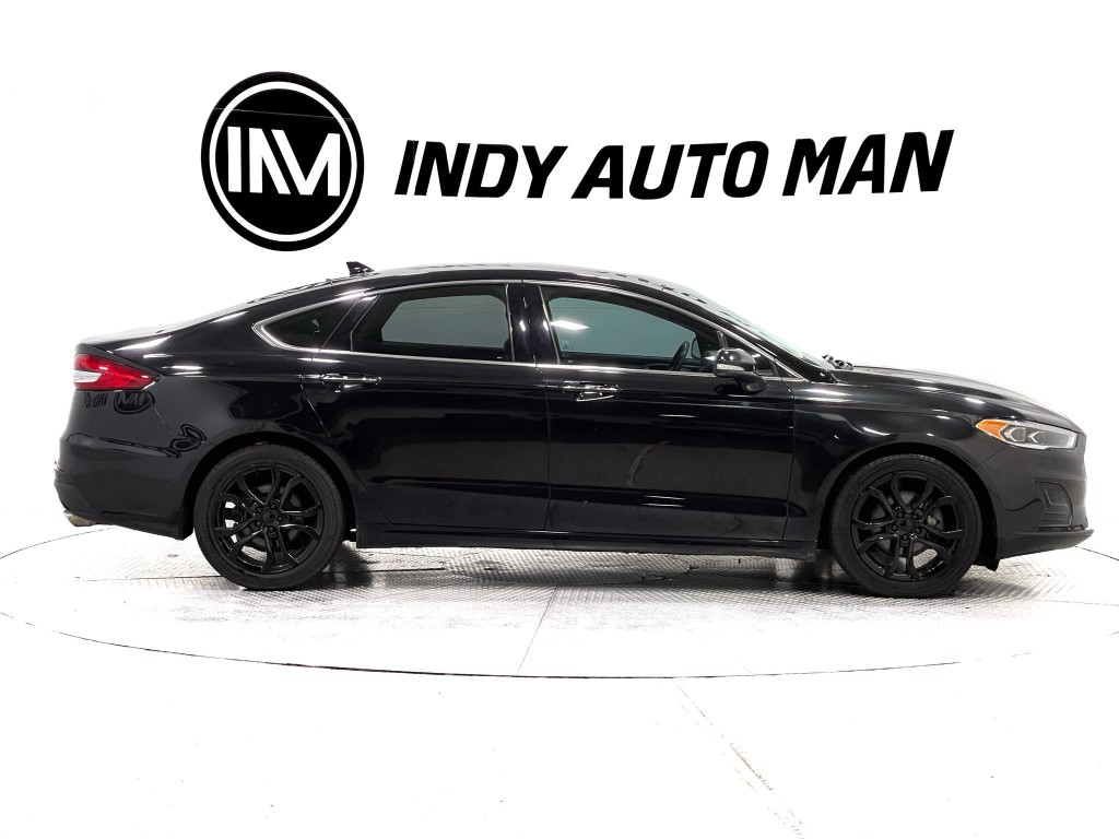 2019 Ford Fusion Image 3