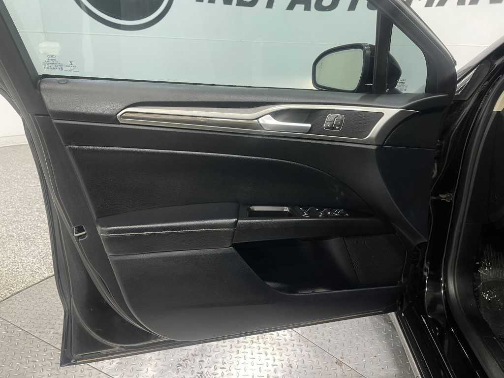 2019 Ford Fusion Image 14