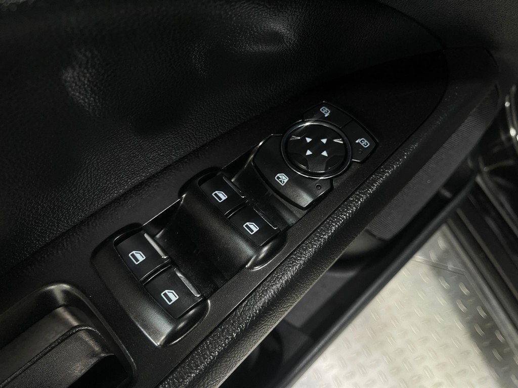 2019 Ford Fusion Image 15