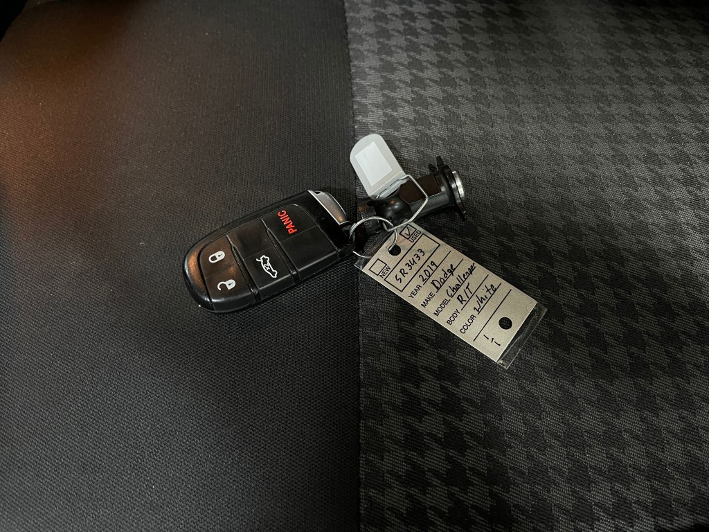 2019 Dodge Challenger Image 33