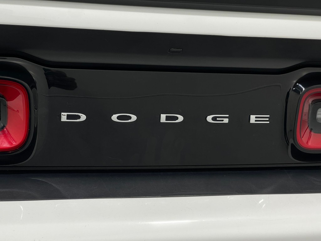 2019 Dodge Challenger Image 34