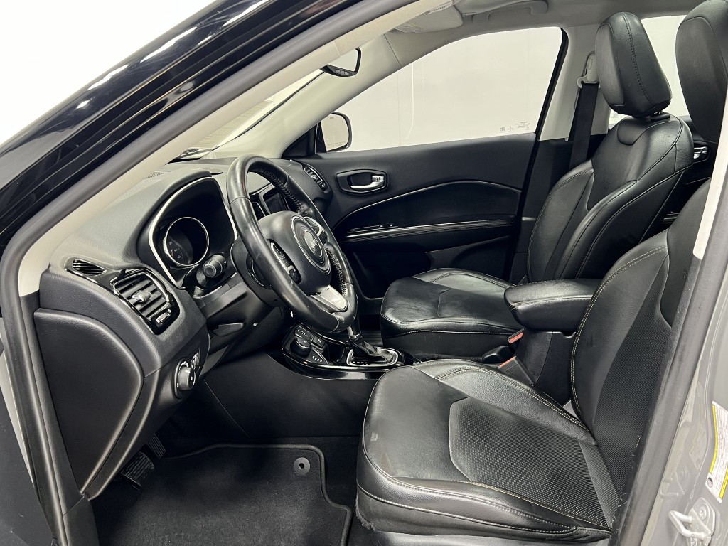 2019 Jeep Compass Image 13