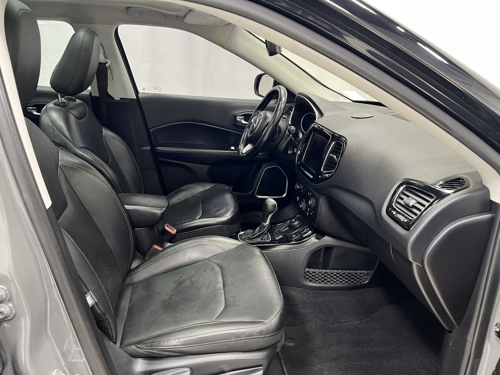 2019 Jeep Compass Image 31