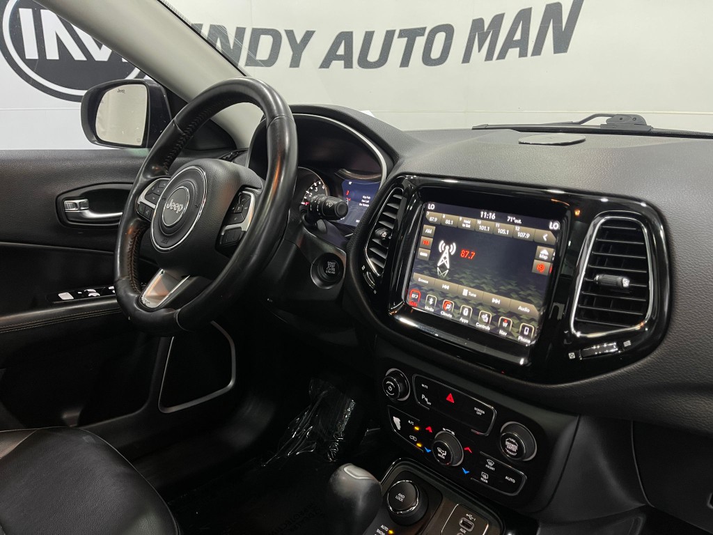 2019 Jeep Compass Image 19