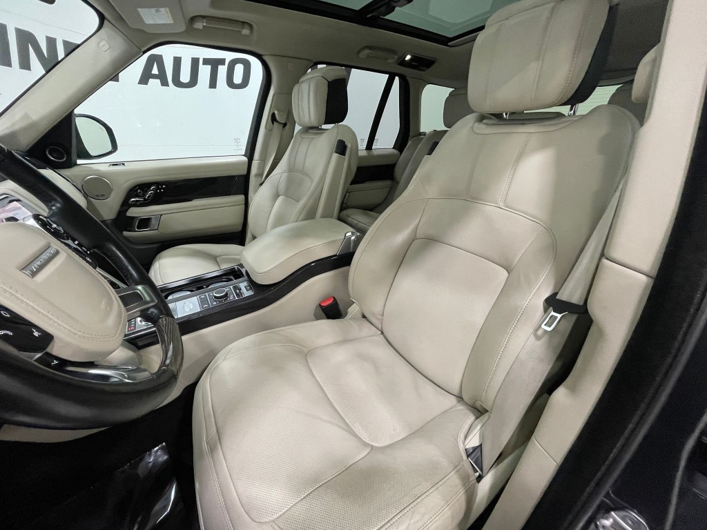 2019 Land Rover Range Rover Image 14