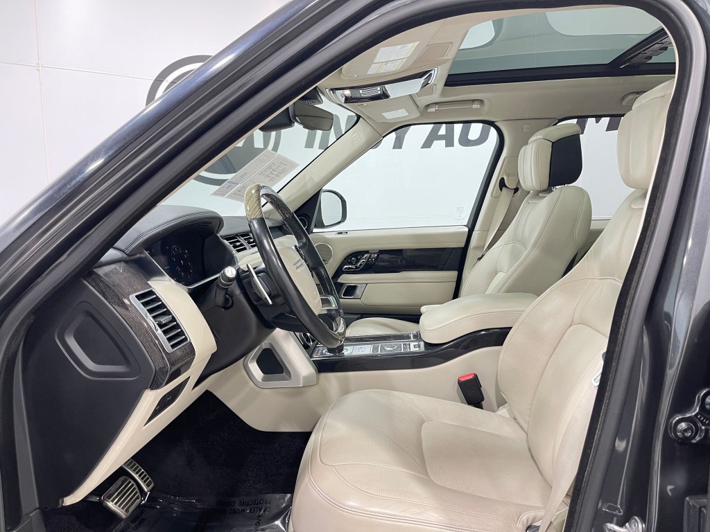 2019 Land Rover Range Rover Image 13