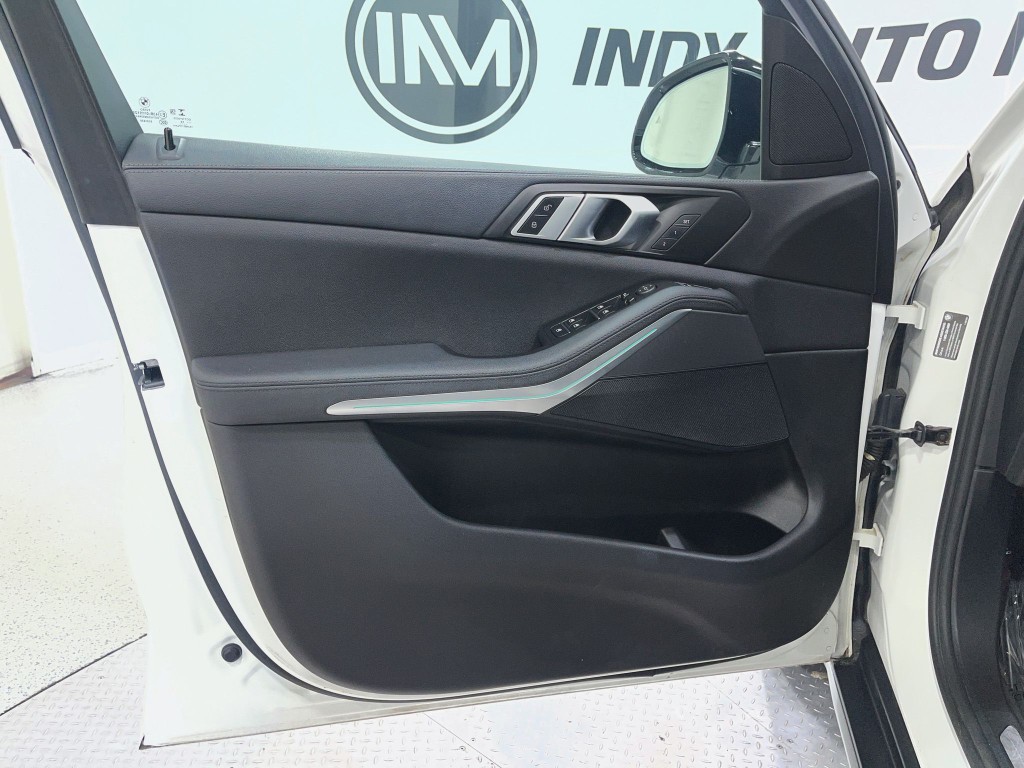 2019 BMW X5 Image 15