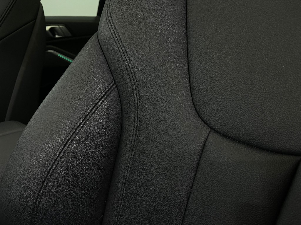 2019 BMW X5 Image 18