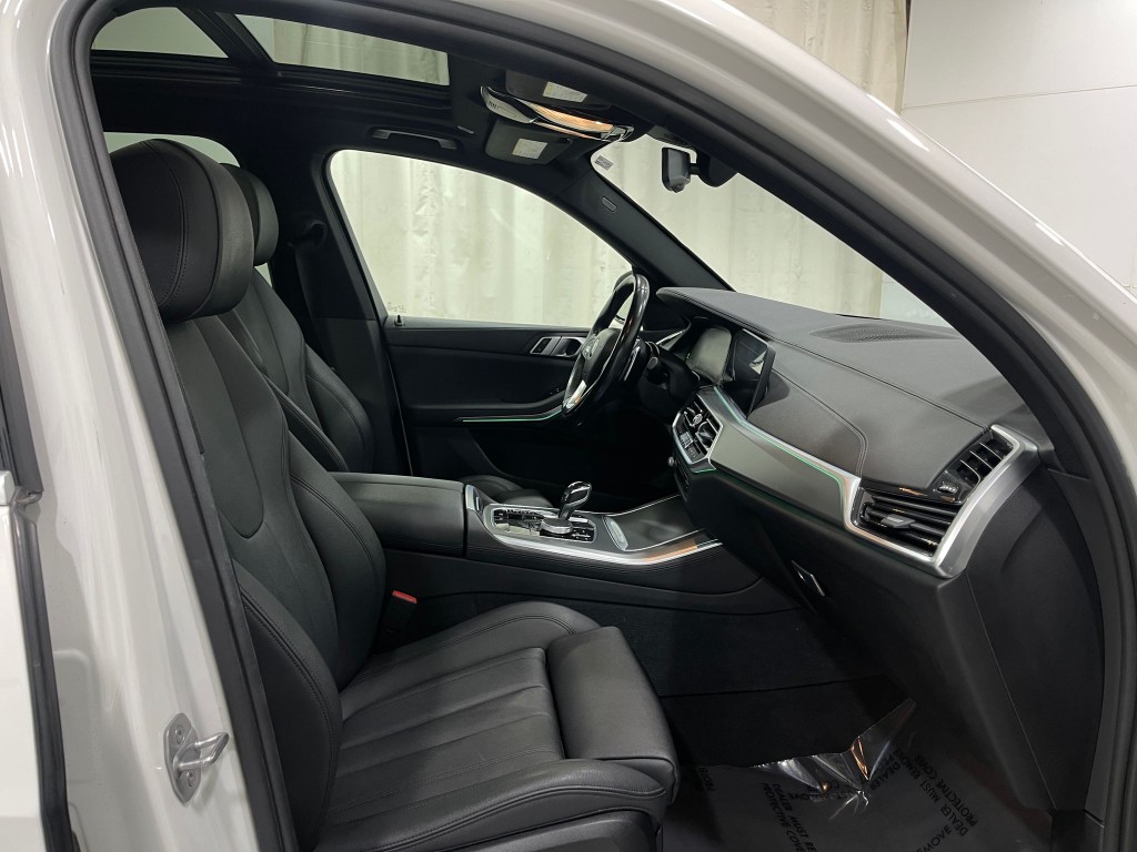 2019 BMW X5 Image 30