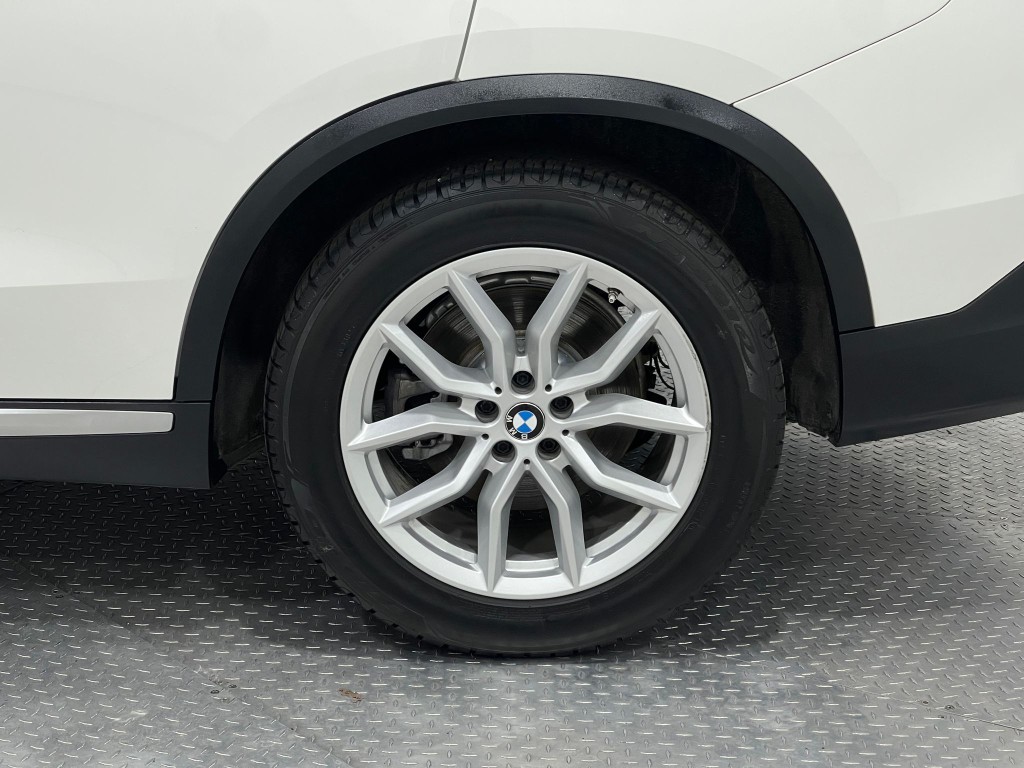 2019 BMW X5 Image 33