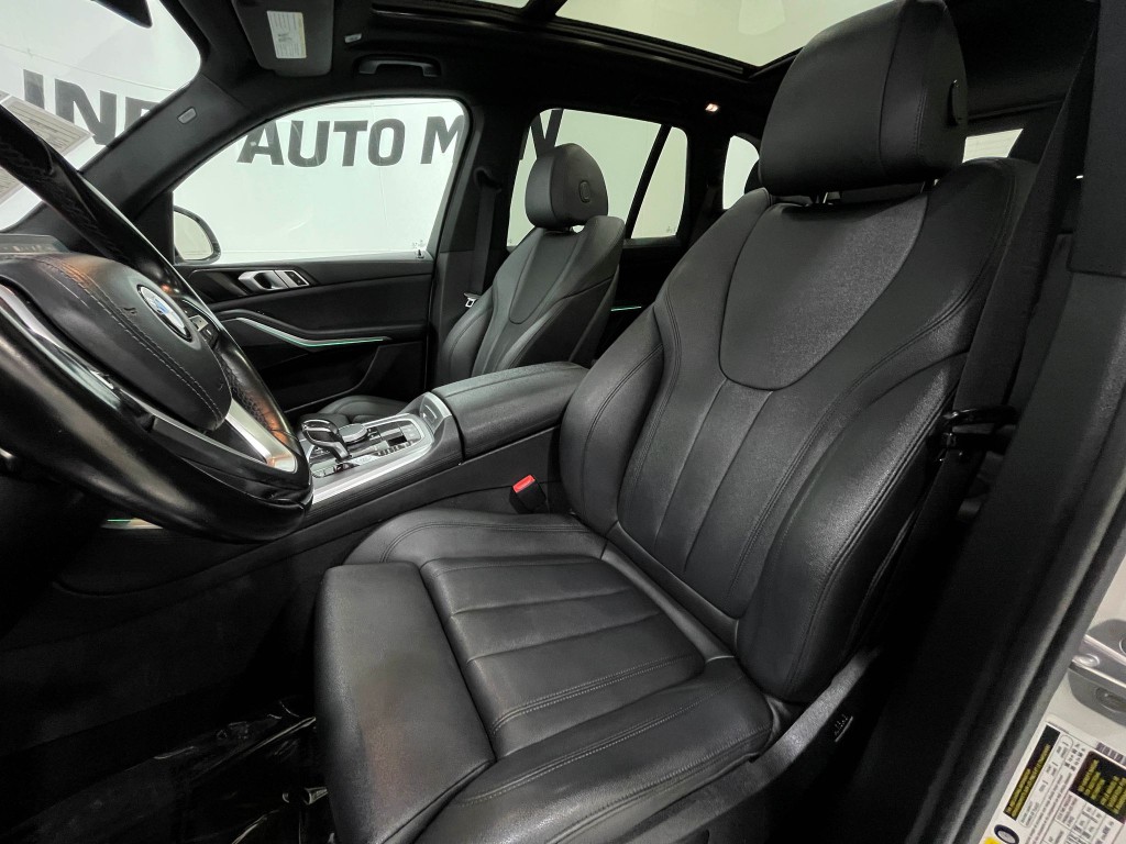 2019 BMW X5 Image 14