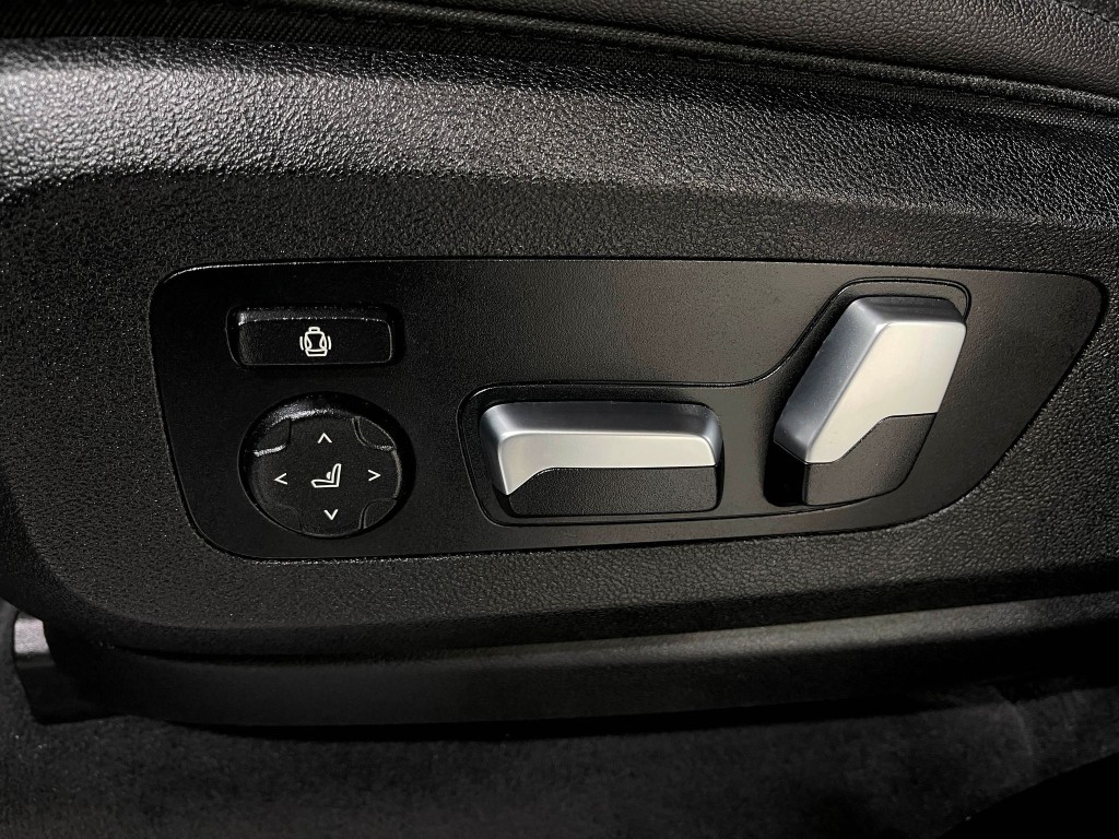 2019 BMW X5 Image 17