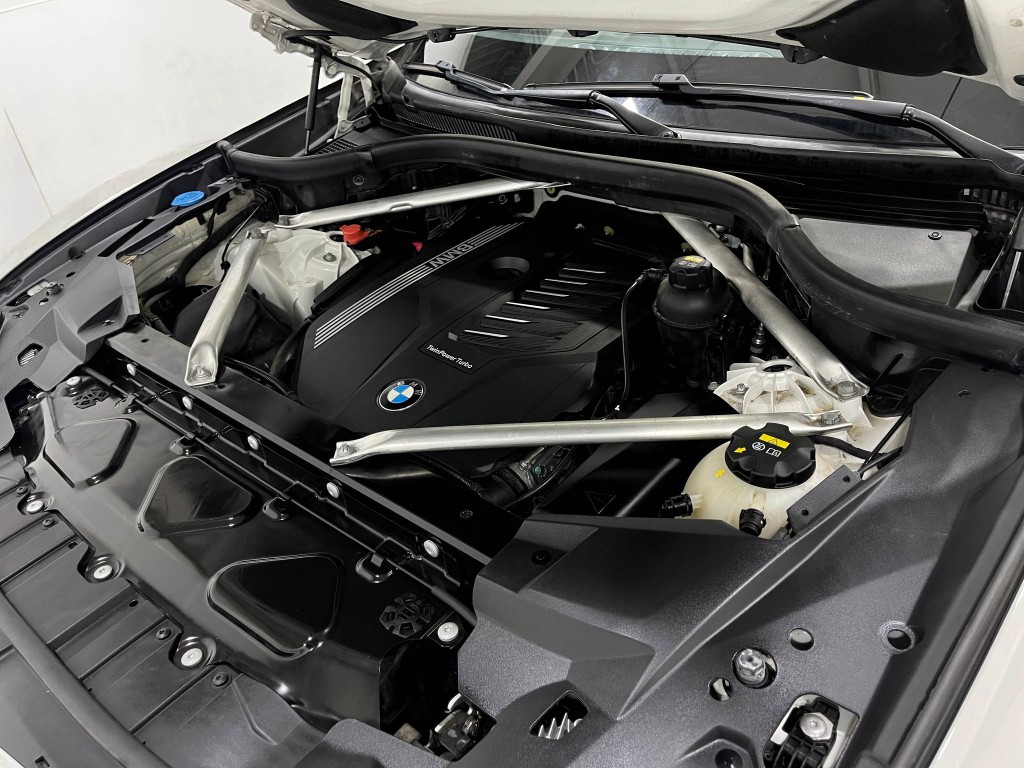 2019 BMW X5 Image 28