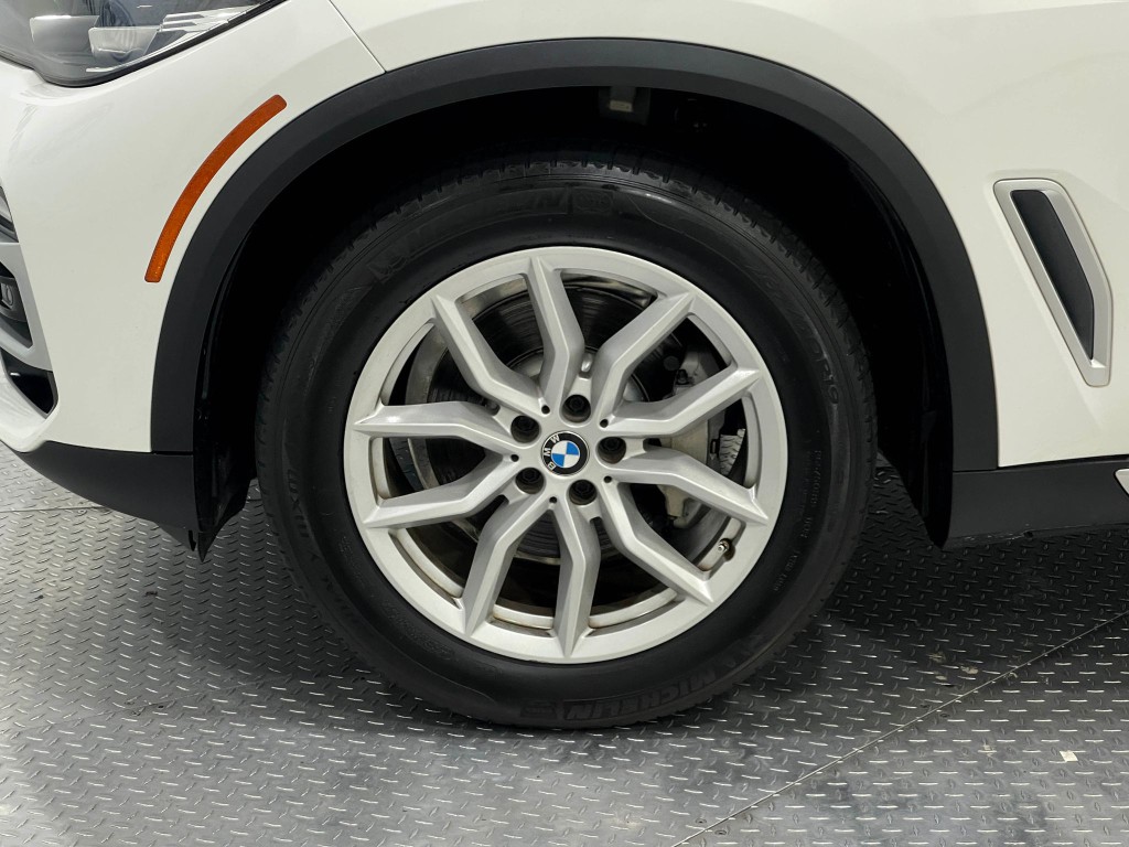 2019 BMW X5 Image 35