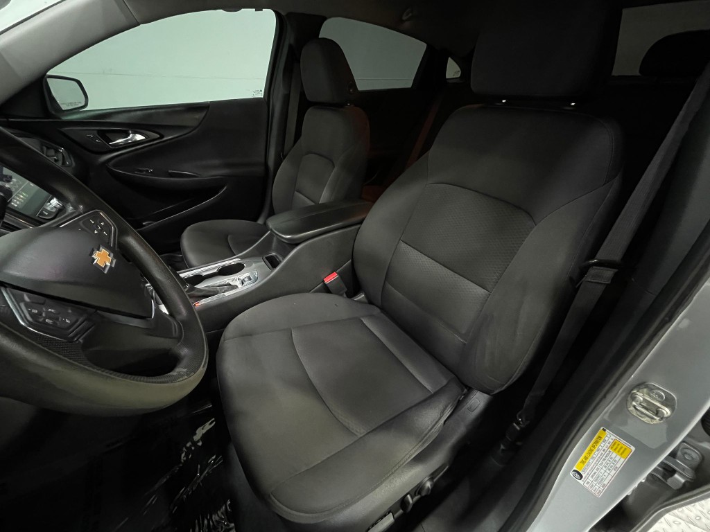 2019 Chevrolet Malibu Image 12