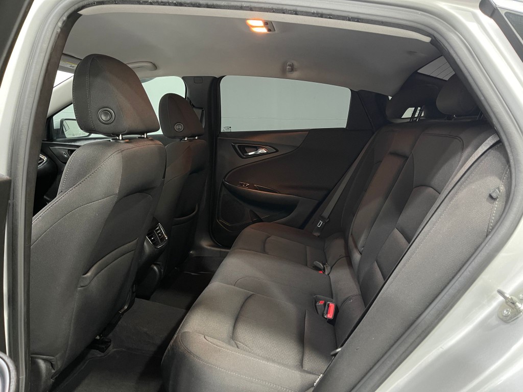 2019 Chevrolet Malibu Image 28
