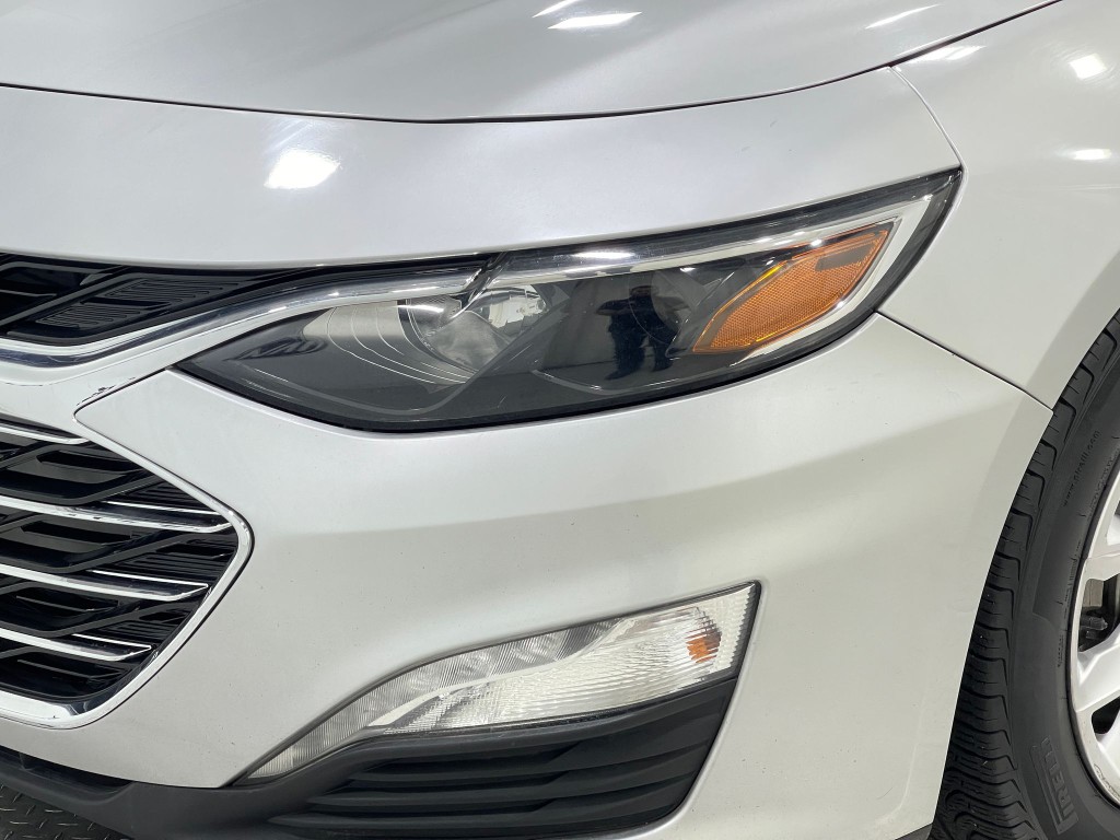 2019 Chevrolet Malibu Image 31