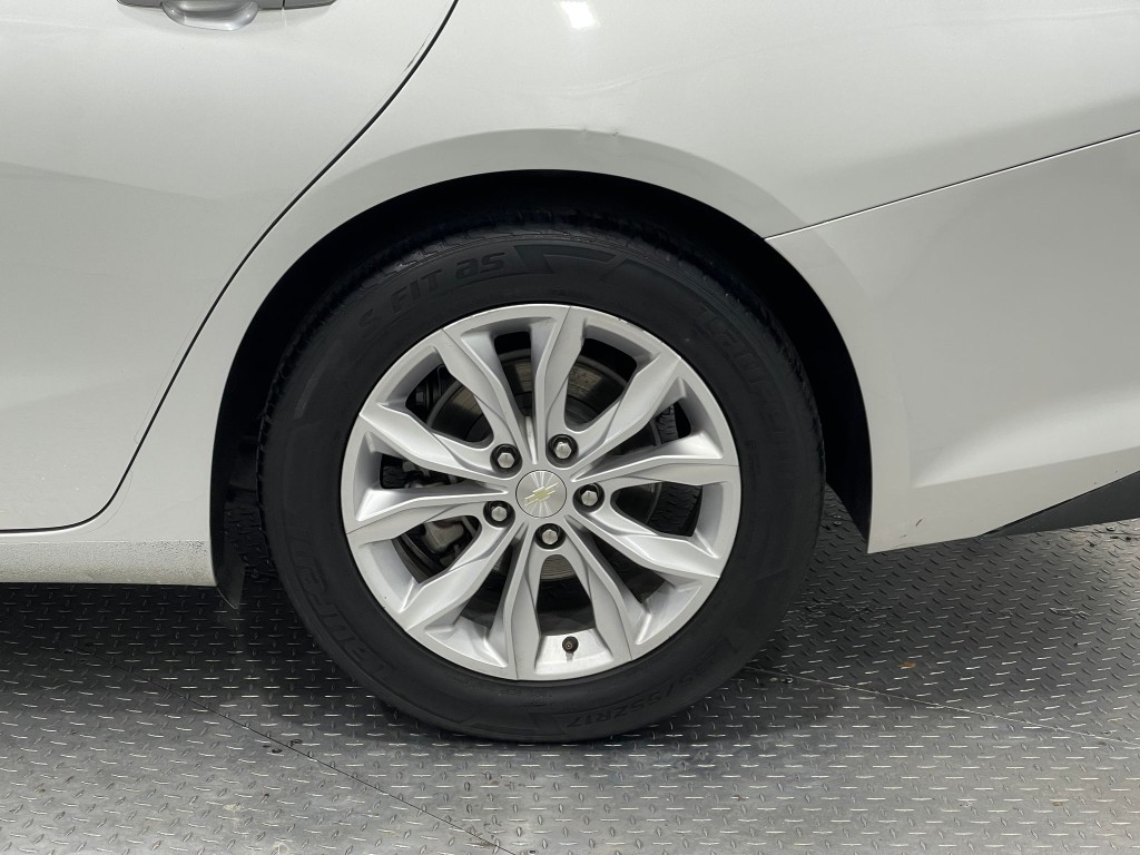 2019 Chevrolet Malibu Image 33