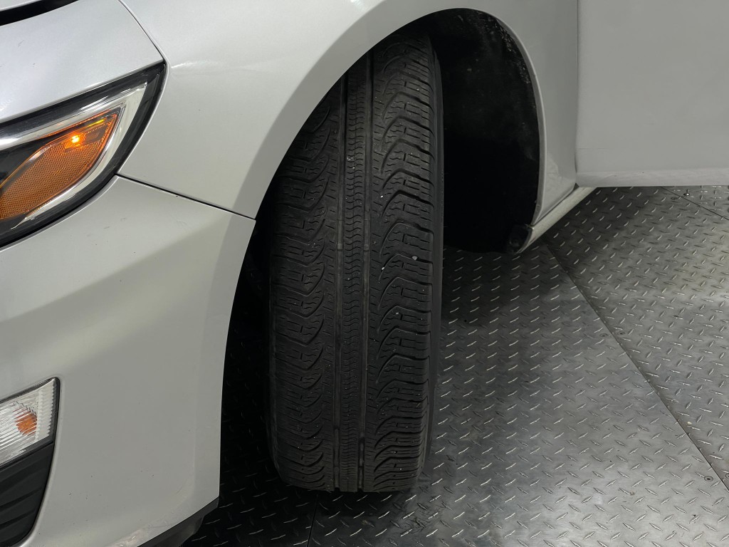 2019 Chevrolet Malibu Image 34