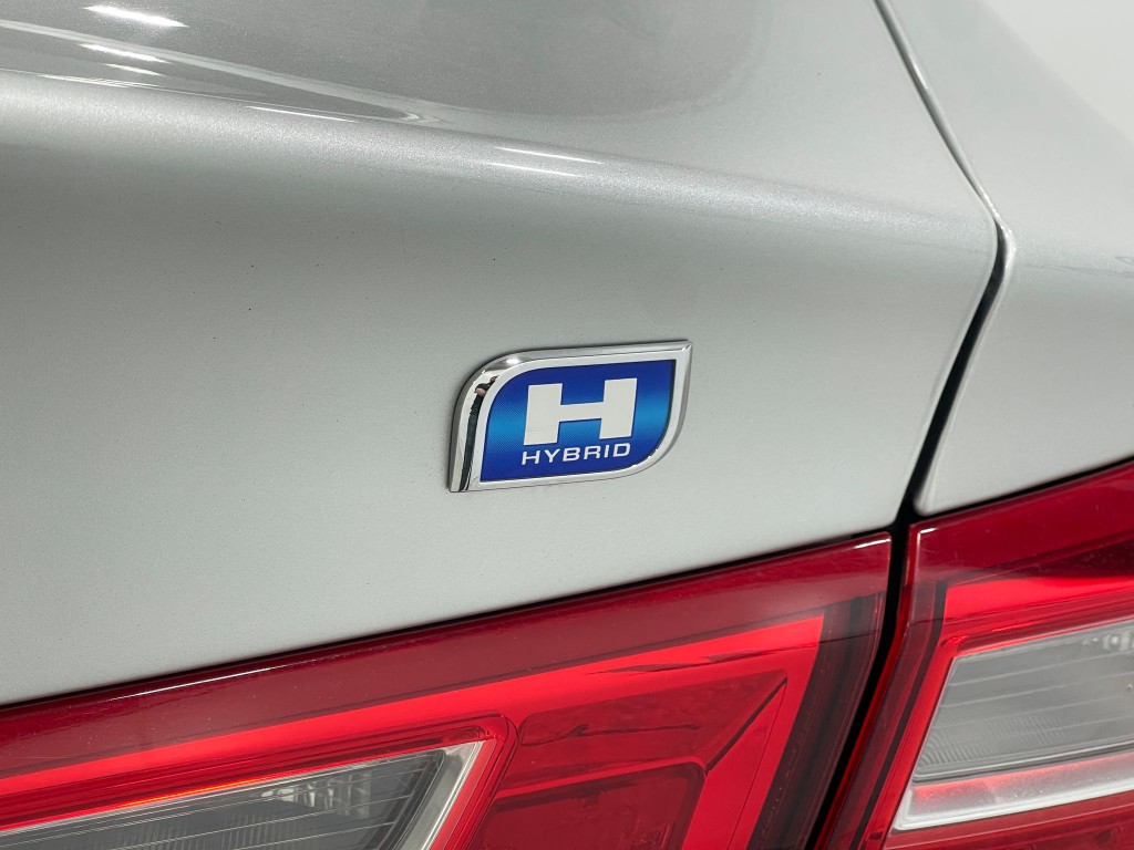2019 Chevrolet Malibu Image 38