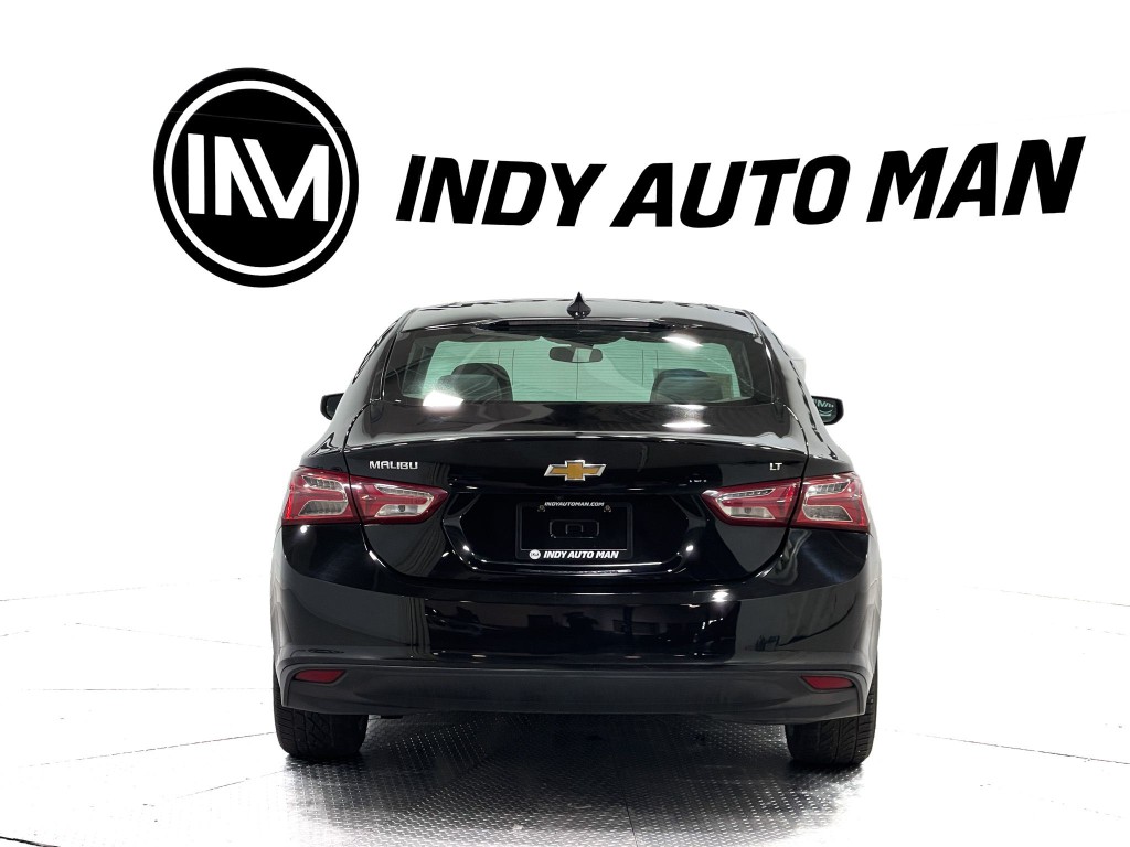 2021 Chevrolet Malibu Image 5