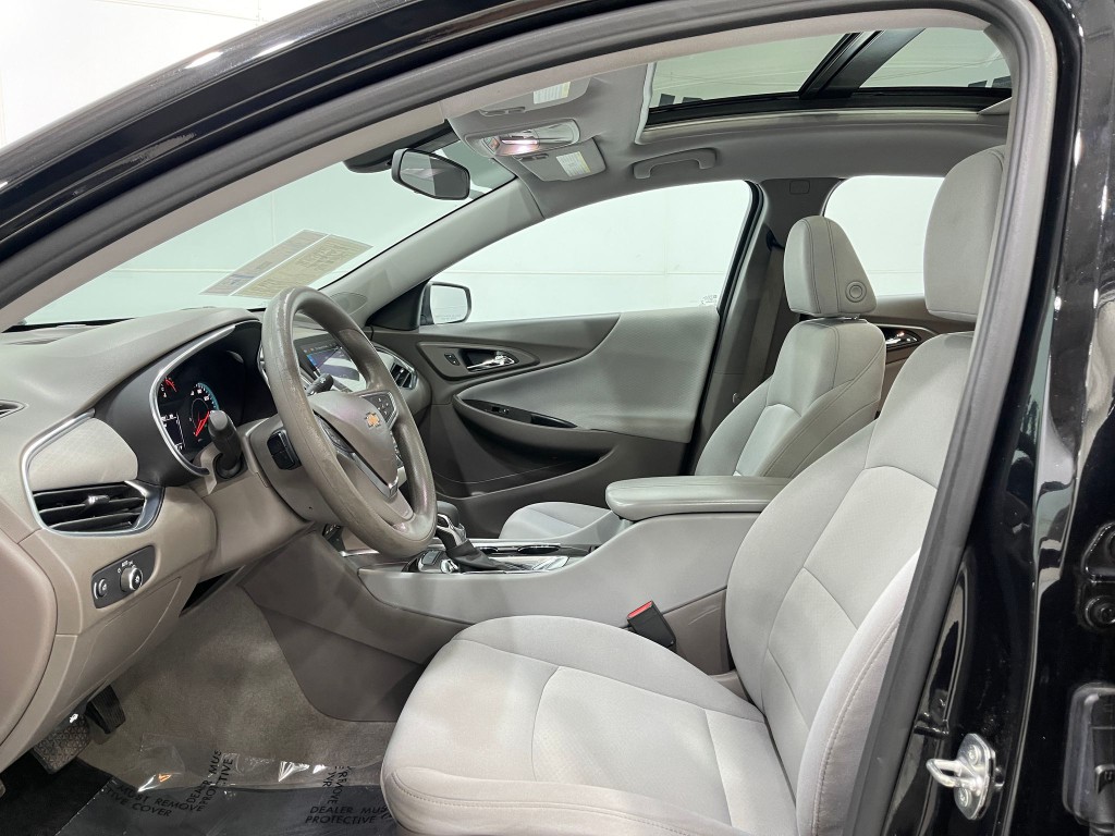 2021 Chevrolet Malibu Image 11