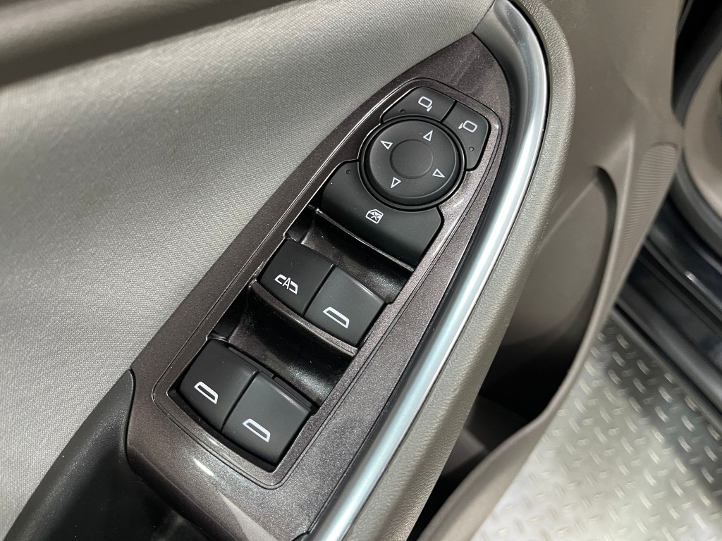 2021 Chevrolet Malibu Image 14