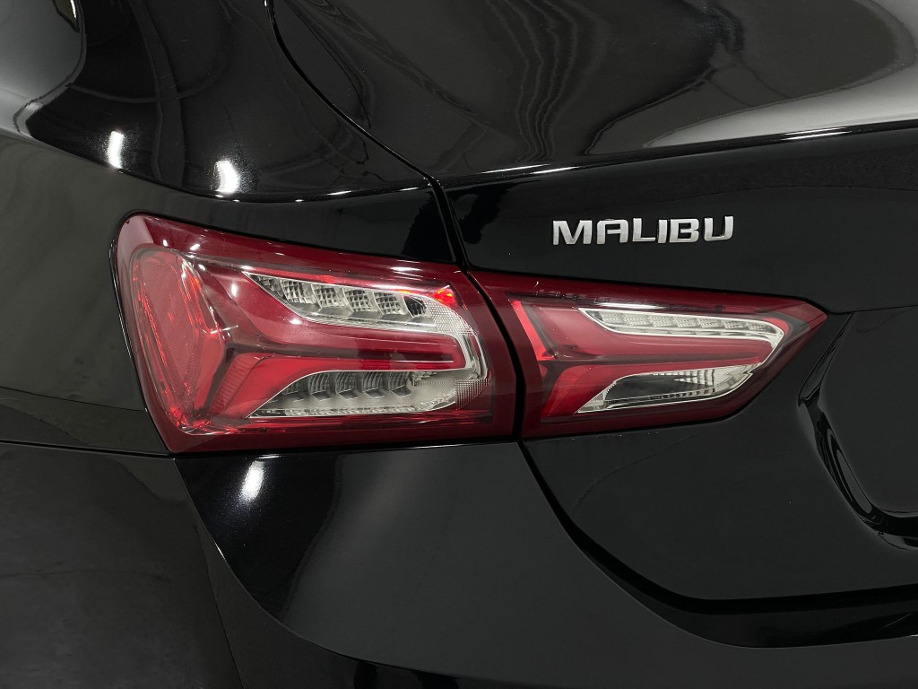 2021 Chevrolet Malibu Image 32