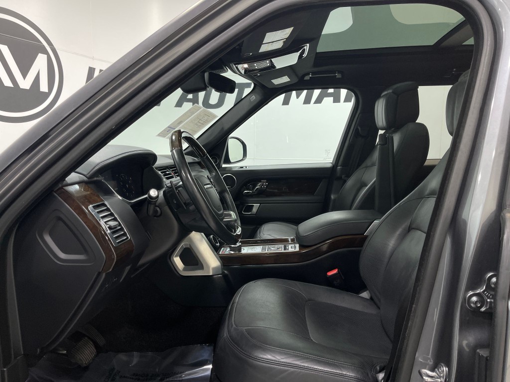 2019 Land Rover Range Rover Image 13
