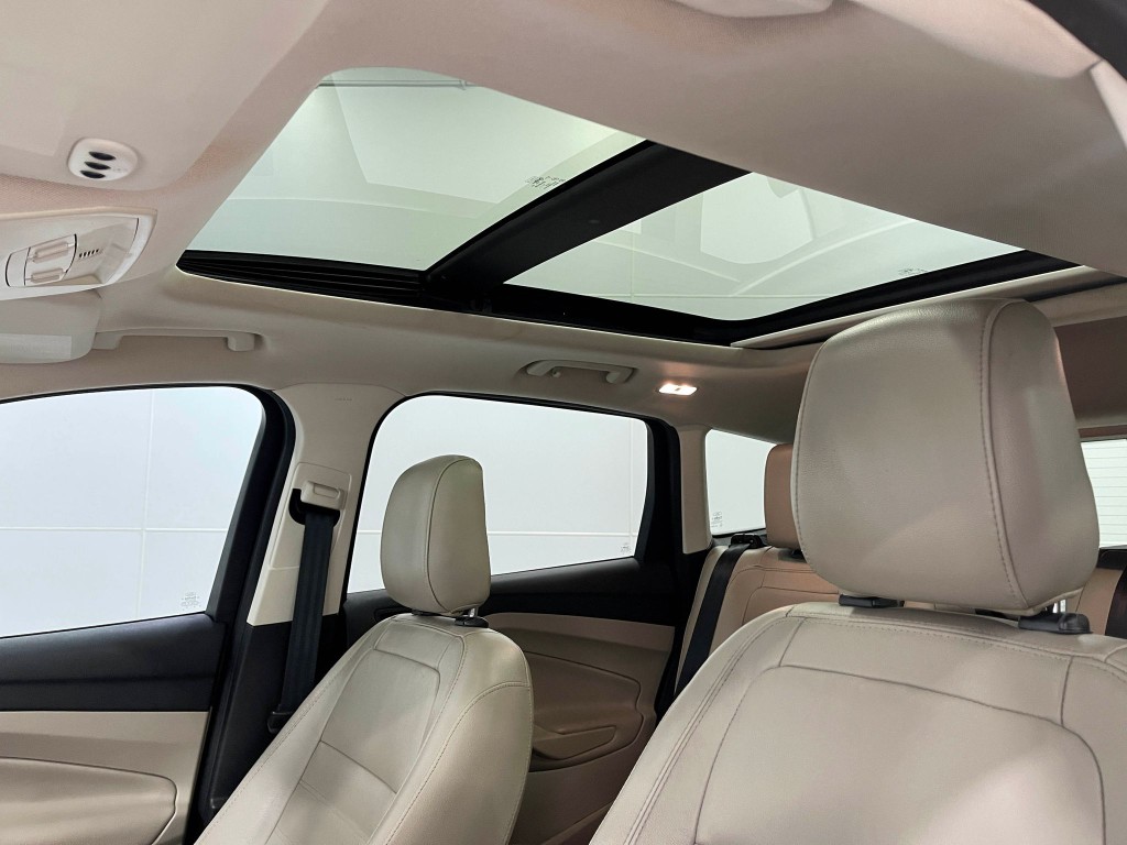 2019 Ford Escape Image 12