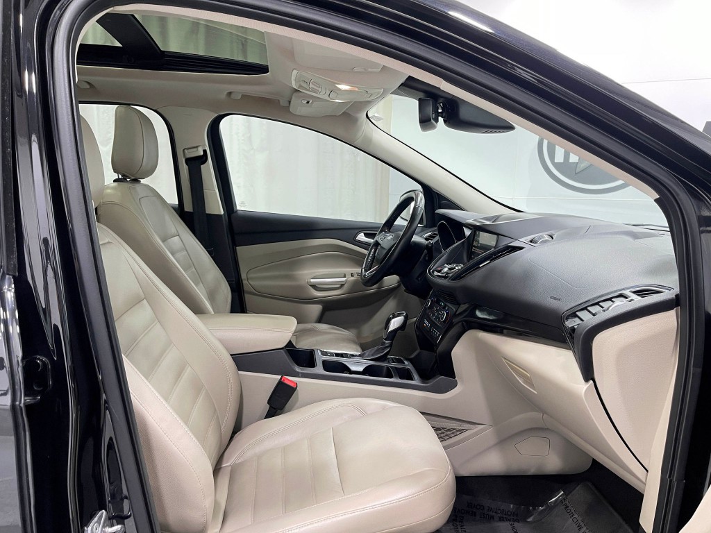 2019 Ford Escape Image 32