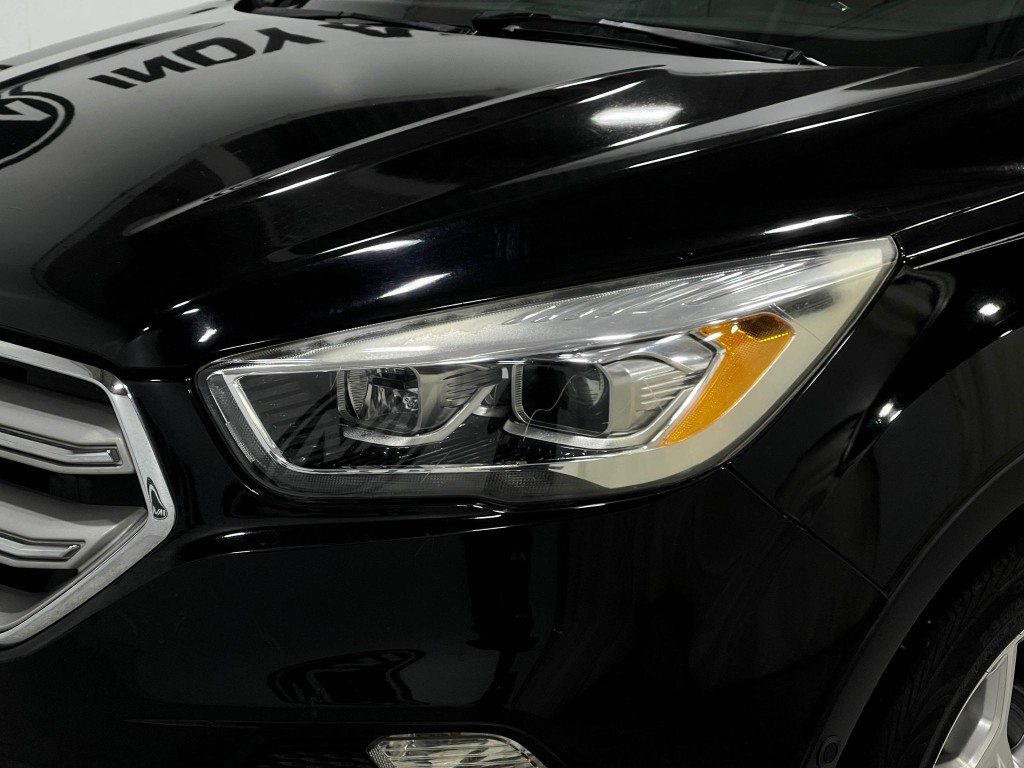 2019 Ford Escape Image 33