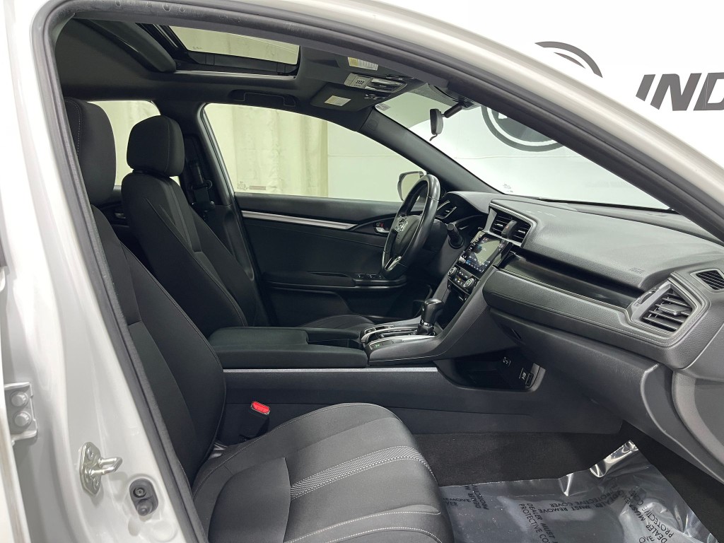 2020 Honda Civic Image 30