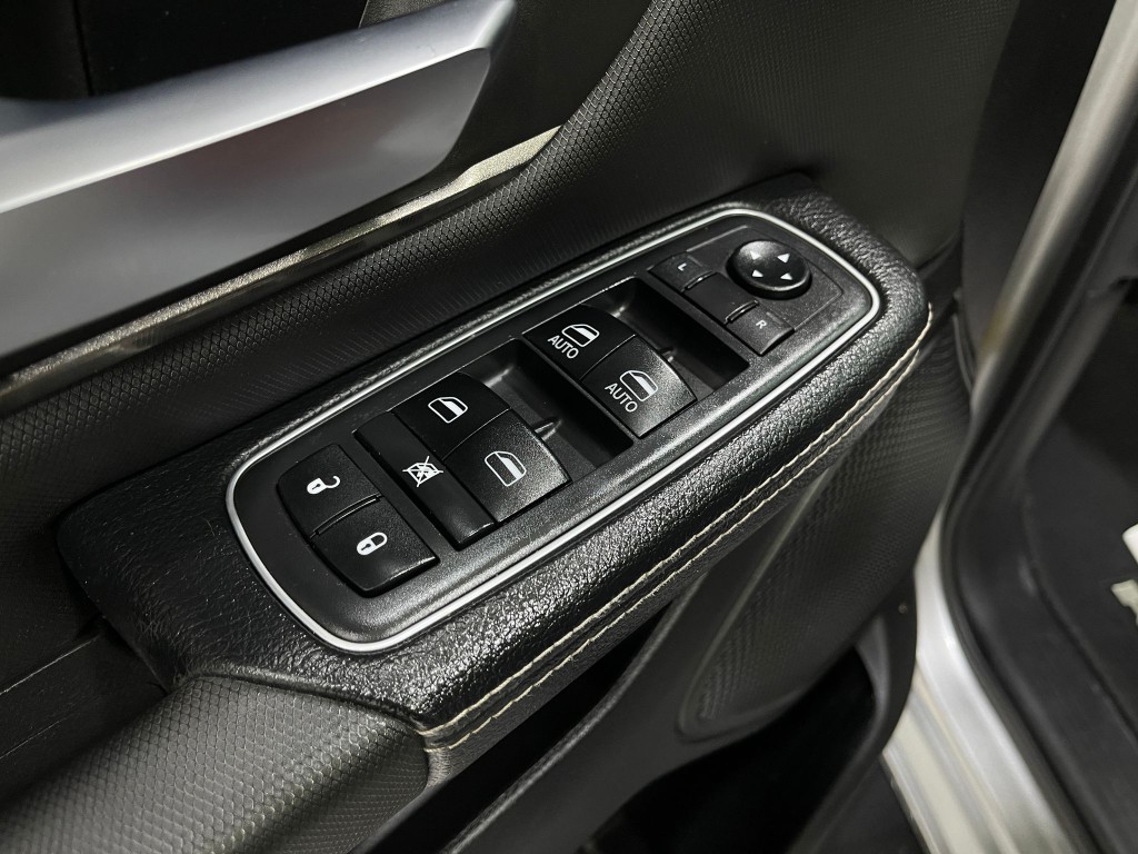 2019 RAM 1500 Image 16