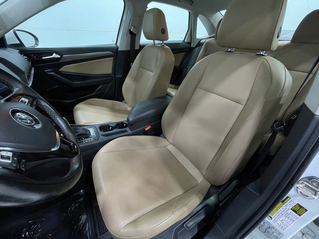 2019 Volkswagen Jetta Image 12