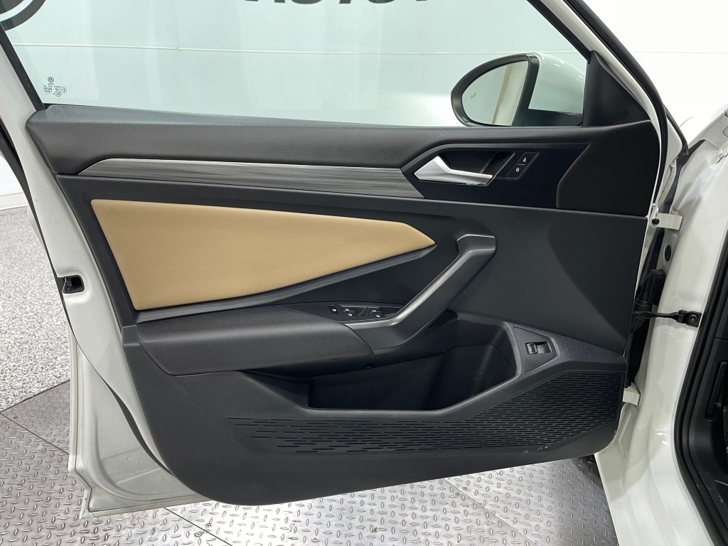 2019 Volkswagen Jetta Image 13