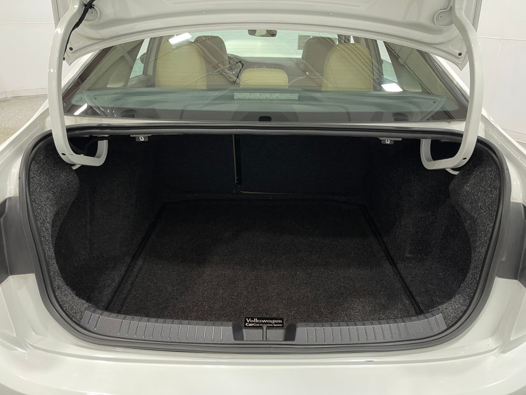 2019 Volkswagen Jetta Image 24