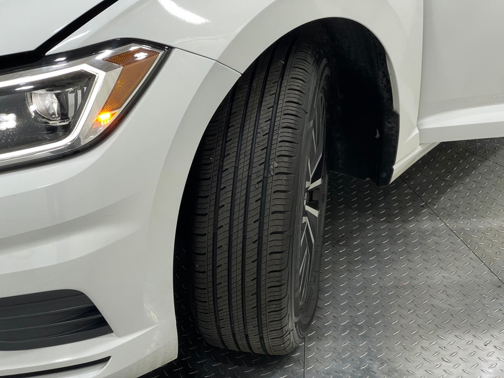 2019 Volkswagen Jetta Image 34