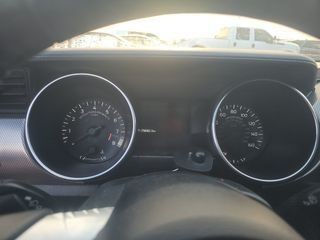 2018 Ford Mustang Image 8