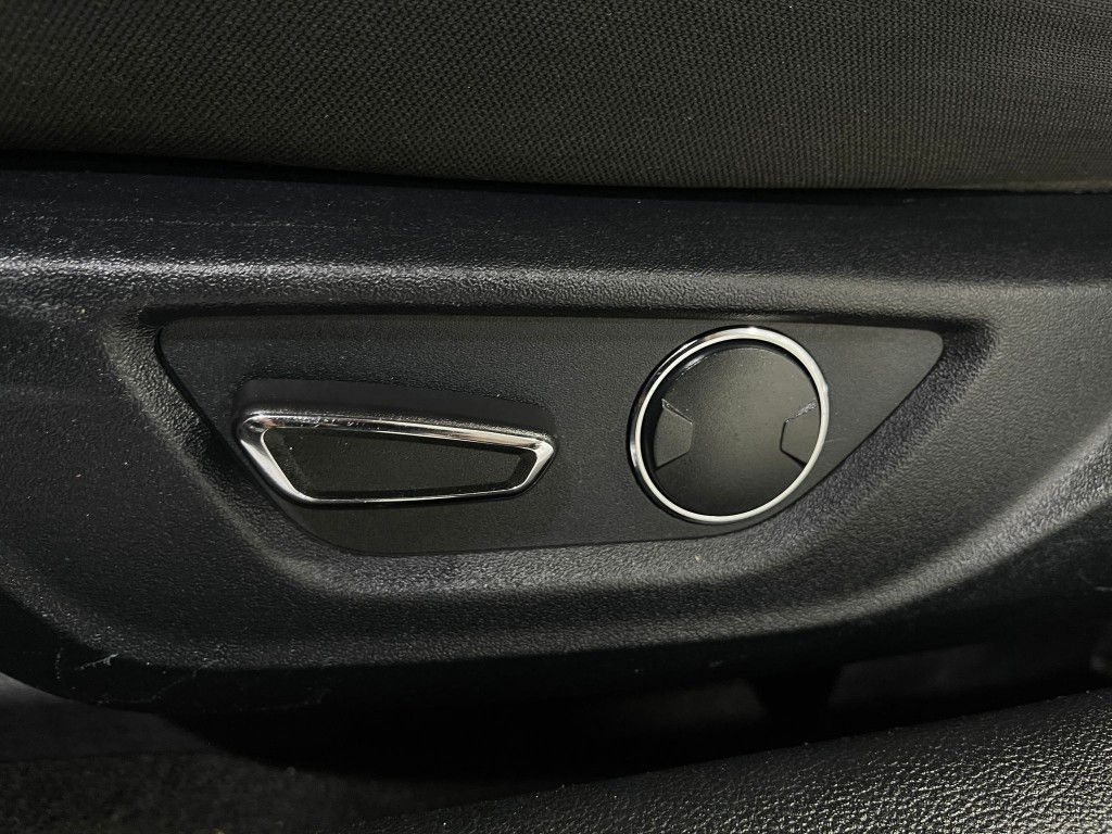 2018 Ford Mustang Image 15