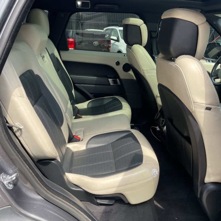 2018 Land Rover Range Rover Sport Image 14