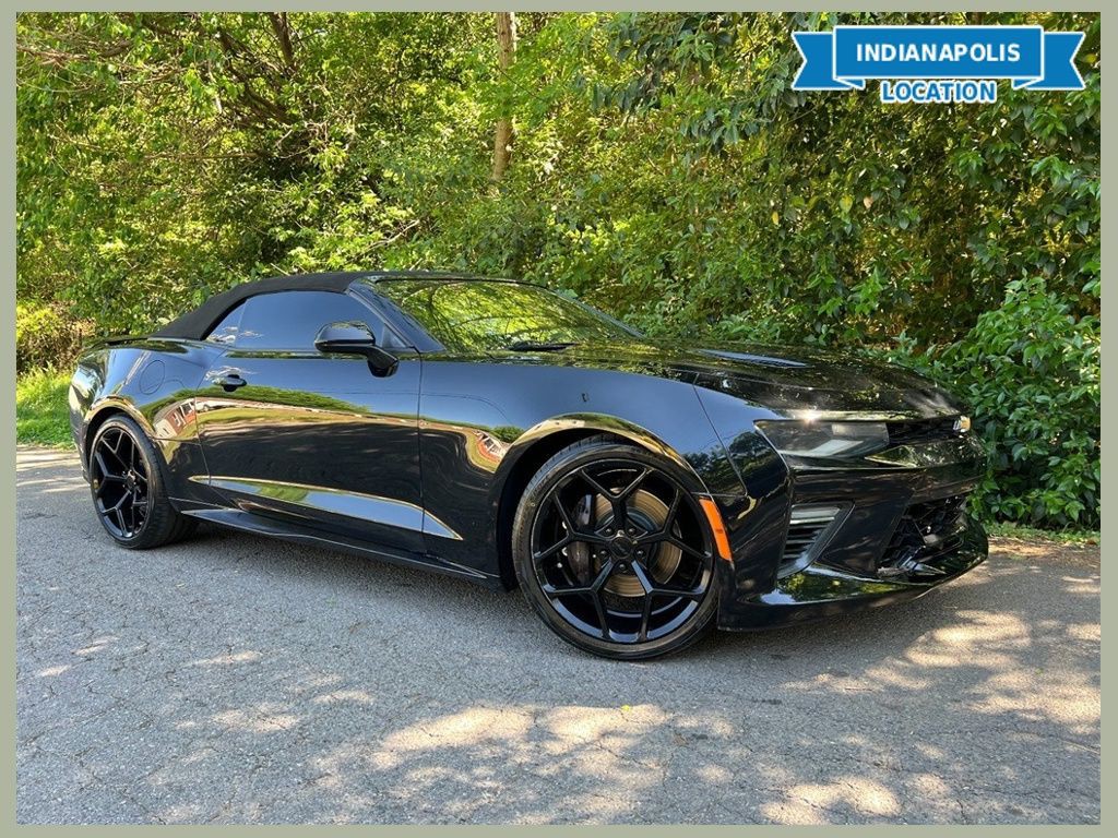 2018 Chevrolet Camaro Image 1
