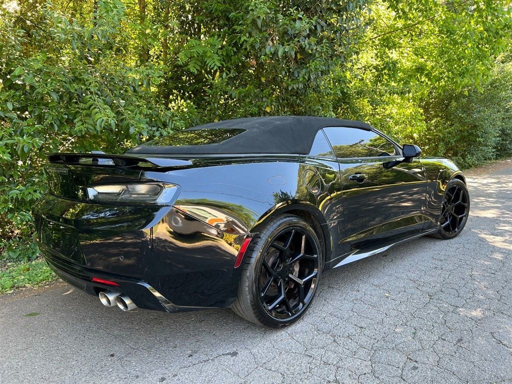 2018 Chevrolet Camaro Image 4