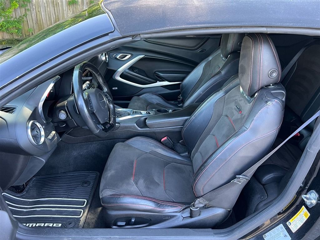 2018 Chevrolet Camaro Image 7