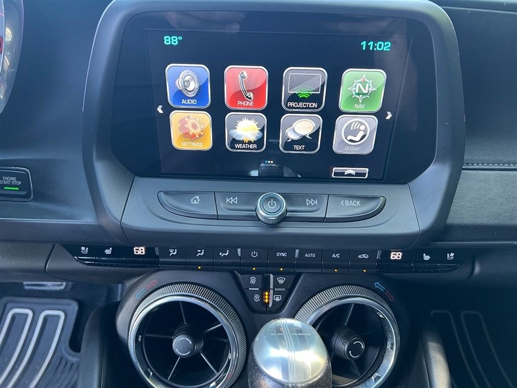2018 Chevrolet Camaro Image 11