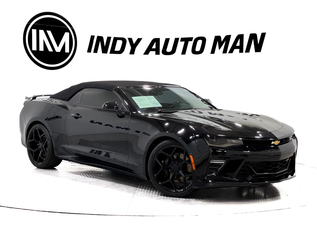 2018 Chevrolet Camaro Image 2